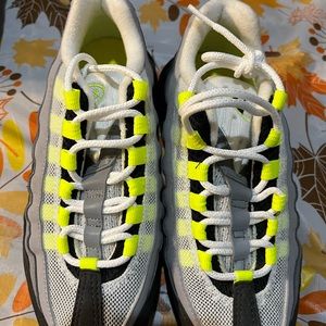 Brand New Nike Air Max 95’ - No Box